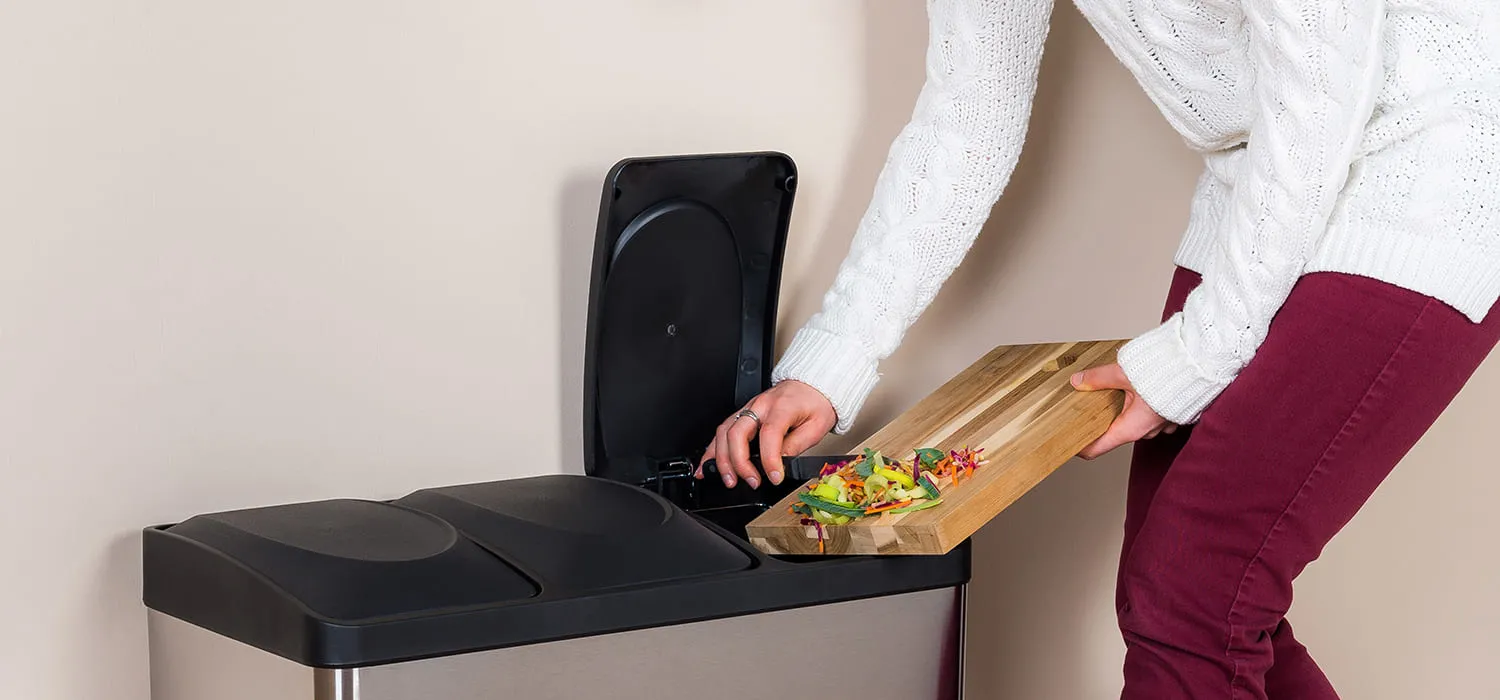 Пищевые отходы, мусорные ведра